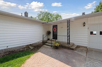 11566 Robert Dr, Sebewaing, MI 48759