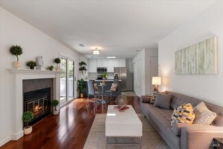 37 Hector Ln, Novato, CA 94949