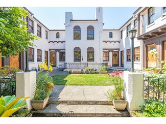 2250 NE Flanders St Unit 4, Portland, OR 97232