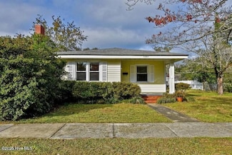 2005 Perry Ave, Wilmington, NC 28403