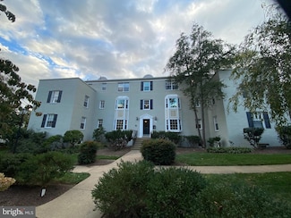 810 S Arlington Mill Dr Unit 8304, Arlington, VA 22204