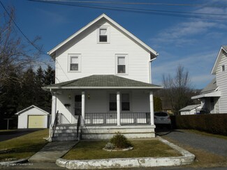 224 Gravity St, Archbald, PA 18403