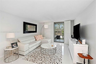 210 Sea View Dr Unit 207, Key Biscayne, FL 33149