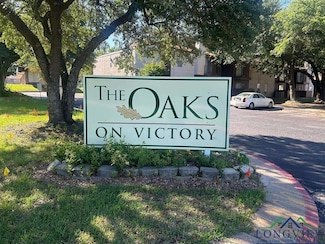 2800 Victory Dr, Marshall, TX 75672