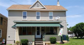 7 Penn St, Mount Pleasant, PA 15666