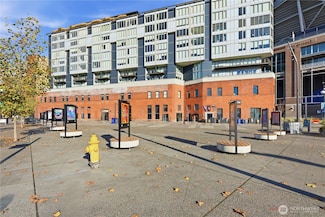 590 1st Ave S Unit 613, Seattle, WA 98104