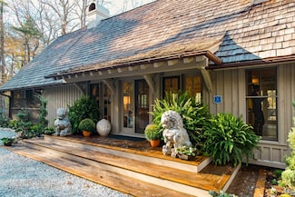 1527 Wandering Ridge, Glenville, NC 28736