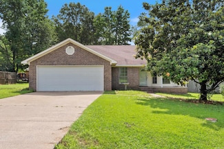 33 Valley Ridge Rd, Conway, AR 72032