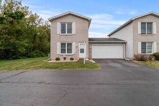 947 Windsor Ln, Dyer, IN 46311