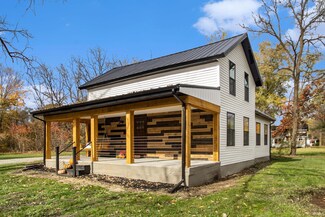 803 N Division St, Bristol, IN 46507