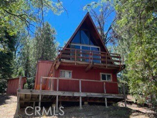32853 Deer Lick Dr, Running Springs, CA 92382