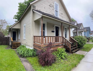 1106 Marsac St, Bay City, MI 48708