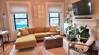 264 3rd St Unit 4L, Jersey City, NJ 07302