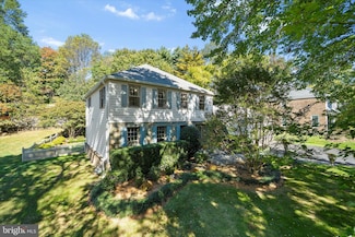 15104 Winstead Ln, Silver Spring, MD 20905