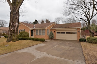 5133 Ruby Ave, Racine, WI 53402