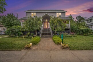 401 N Robert St, Ludington, MI 49431