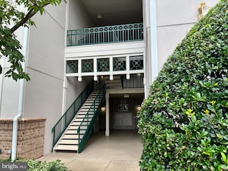 12009 Taliesin Place Unit 36, Reston, VA 20190