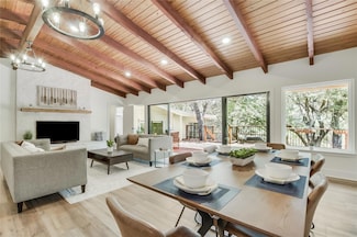 6201 Valleyview St, Leander, TX 78645