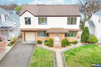 24 Hoover St, North Arlington, NJ 07031