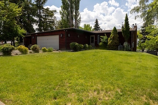 2530 Berkeley St, Klamath Falls, OR 97601