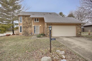 2013 Peach St, Champaign, IL 61820