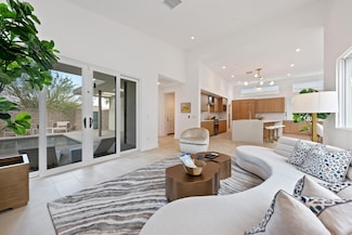 781 Fountain Dr, Palm Springs, CA 92262