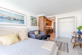1950 W 49th St Unit 307, Hialeah, FL 33012