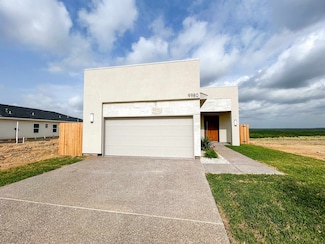 9980 Grotto Dr, Laredo, TX 78045