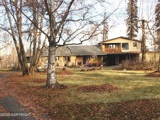 1971 Wildwood Ln, Anchorage, AK 99517