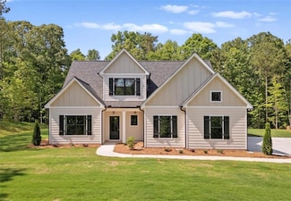 177 W Lake Blvd, Carrollton, GA 30116