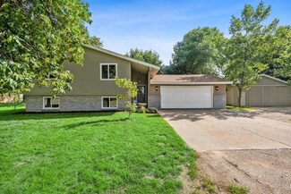 436 County Road 5 NW, Isanti, MN 55040