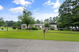 140 Shadyfield Ln, Bishop, GA 30621