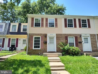 8562 Gradien Dr, Nottingham, MD 21236