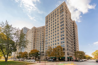 2000 N Lincoln Park W Unit 607, Chicago, IL 60614