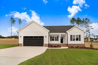 162 Gumtop Dr, Zebulon, NC 27597