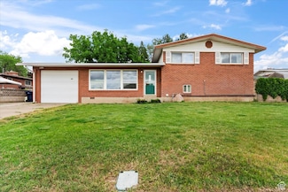 5824 S 2150 W, Roy, UT 84067