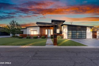 2215 N 38th Way, Phoenix, AZ 85008