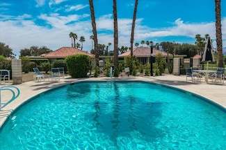792 N Madrid Cir, Palm Springs, CA 92262
