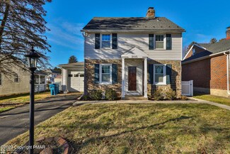2015 Montgomery St, Bethlehem, PA 18017