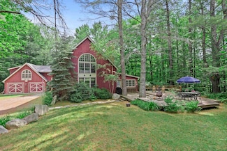 37 Burnt Hill Rd, Winhall, VT 05340