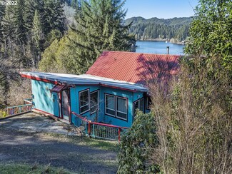 72045 Cascade Dr, Lakeside, OR 97449
