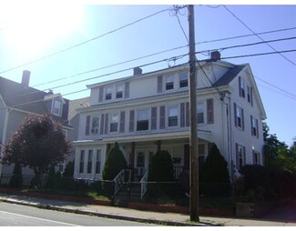 373 Park Ave, Woonsocket, RI 02895