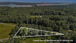 125 E Stone Rd, Apex, NC 27523