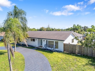 4916 Buchanan St, Hollywood, FL 33021