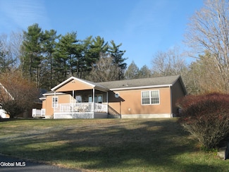 92 Rock City Rd, Delmar, NY 12054