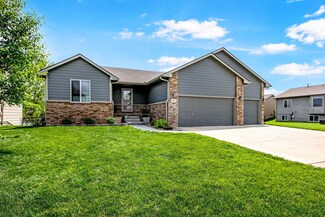 11611 W Wilkinson St, Maize, KS 67101