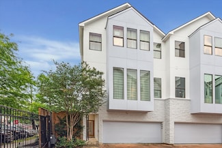 988 Patterson St, Houston, TX 77007