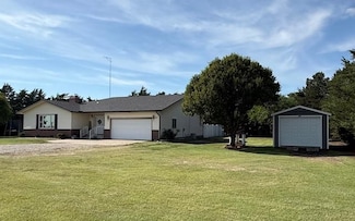 1256 O Rd, Larned, KS 67550