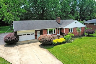 4016 Bruce Dr SE, Warren, OH 44484