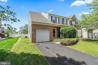 9418 Morning Walk Dr, Hagerstown, MD 21740